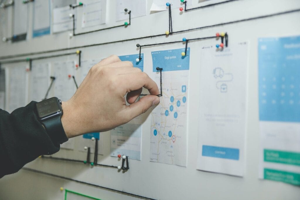 Creativo Jóvenes: a Designer’s UI/UX Complete Checklist.